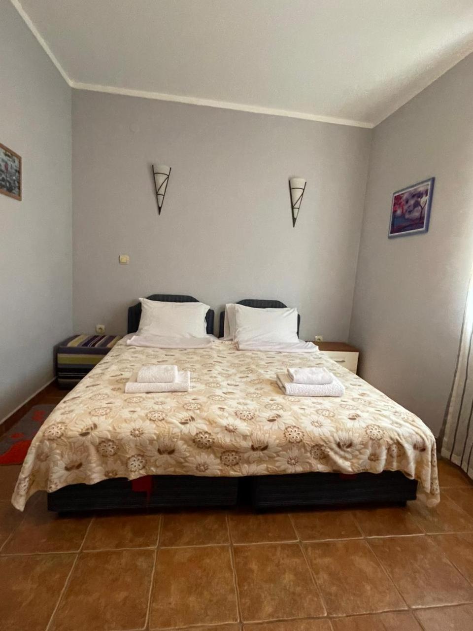Apartments Villa-G Lustica Tivat Kültér fotó