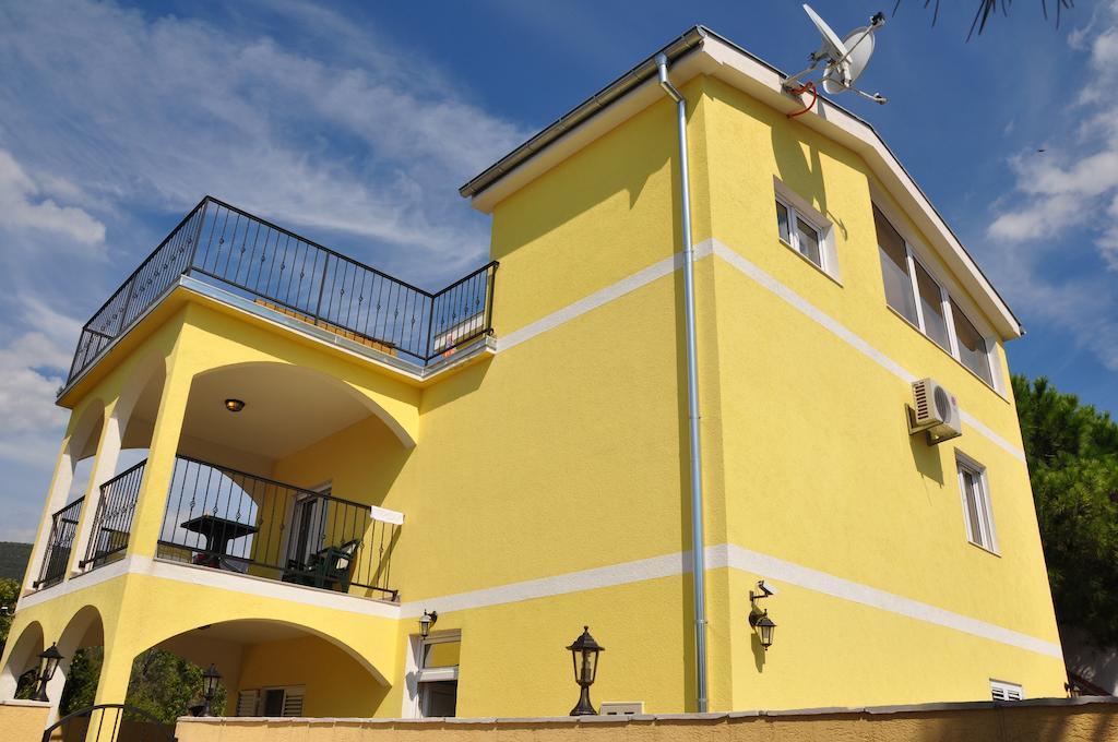 Apartments Villa-G Lustica Tivat Kültér fotó